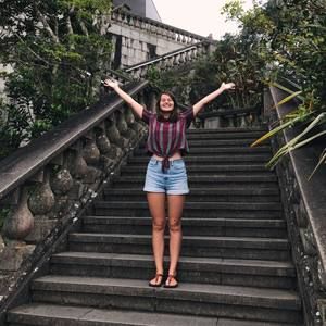 Meet your Posher, Isabella